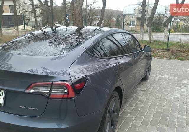 Сірий Тесла Модель 3, об'ємом двигуна 0 л та пробігом 70 тис. км за 25400 $, фото 4 на Automoto.ua