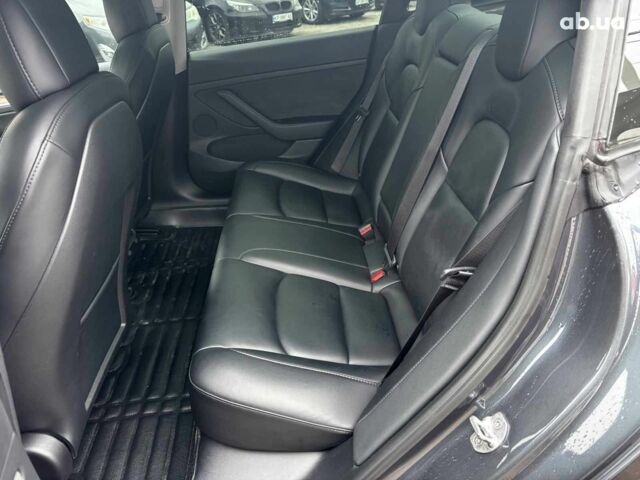 Серый Тесла Модель 3, объемом двигателя 0 л и пробегом 69 тыс. км за 25990 $, фото 16 на Automoto.ua