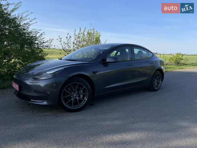 Сірий Тесла Модель 3, об'ємом двигуна 0 л та пробігом 5 тис. км за 23500 $, фото 1 на Automoto.ua