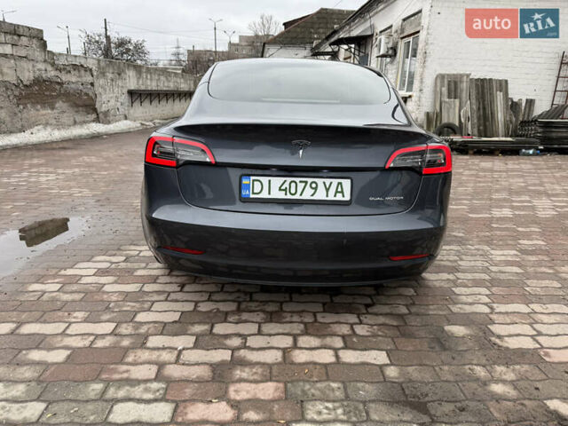 Сірий Тесла Модель 3, об'ємом двигуна 0 л та пробігом 186 тис. км за 18400 $, фото 3 на Automoto.ua