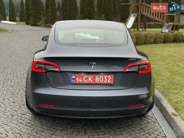 Серый Тесла Модель 3, объемом двигателя 0 л и пробегом 46 тыс. км за 20000 $, фото 18 на Automoto.ua