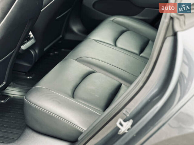 Серый Тесла Модель 3, объемом двигателя 0 л и пробегом 53 тыс. км за 18999 $, фото 23 на Automoto.ua