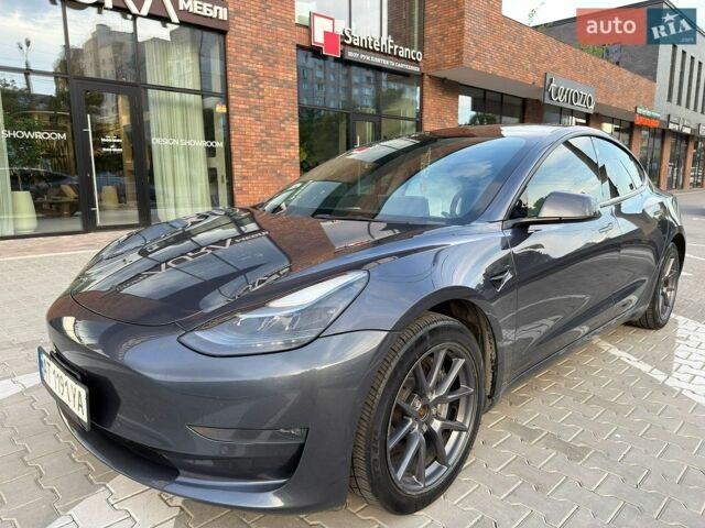 Сірий Тесла Модель 3, об'ємом двигуна 0 л та пробігом 72 тис. км за 21999 $, фото 9 на Automoto.ua