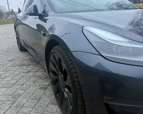 Сірий Тесла Модель 3, об'ємом двигуна 0 л та пробігом 50 тис. км за 24900 $, фото 15 на Automoto.ua