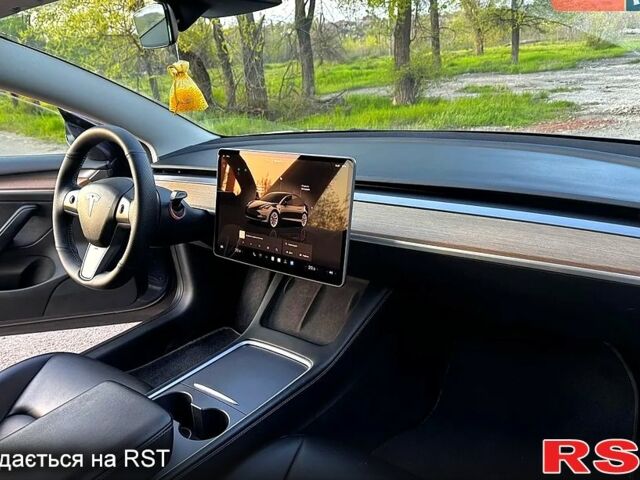 Серый Тесла Модель 3, объемом двигателя 0.18 л и пробегом 86 тыс. км за 18700 $, фото 9 на Automoto.ua