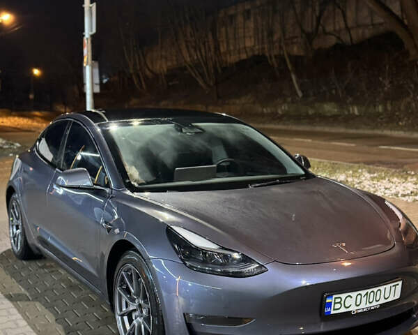 Сірий Тесла Модель 3, об'ємом двигуна 0 л та пробігом 31 тис. км за 22150 $, фото 1 на Automoto.ua