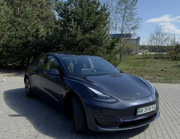 Сірий Тесла Модель 3, об'ємом двигуна 0 л та пробігом 20 тис. км за 24500 $, фото 2 на Automoto.ua