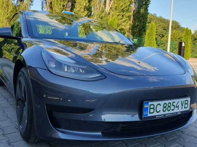 Тесла Модель 3 2022 у Кременчуге на Automoto.ua Сірий Тесла Модель 3, об'ємом двигуна 0 л та пробігом 54 тис. км за 18999 $, фото 5 на Automoto.ua