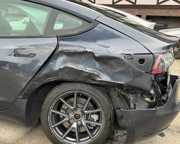 Сірий Тесла Модель 3, об'ємом двигуна 0 л та пробігом 46 тис. км за 14600 $, фото 5 на Automoto.ua