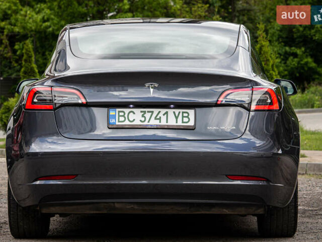Сірий Тесла Модель 3, об'ємом двигуна 0 л та пробігом 33 тис. км за 24000 $, фото 15 на Automoto.ua