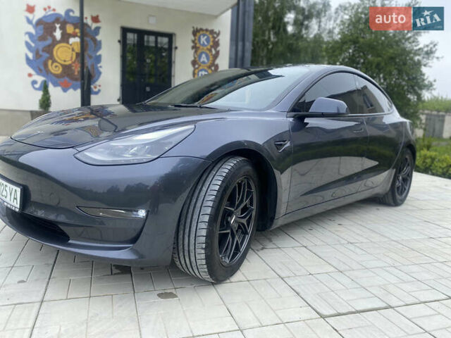 Сірий Тесла Модель 3, об'ємом двигуна 0 л та пробігом 39 тис. км за 19999 $, фото 6 на Automoto.ua