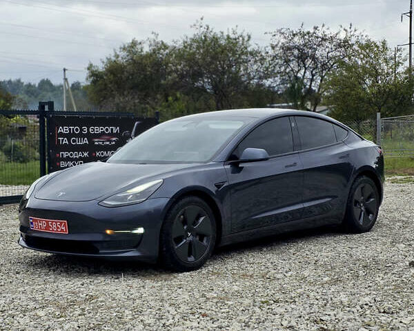 Тесла Модель 3 2022 в Кривом Роге на Automoto.ua Серый Тесла Модель 3, объемом двигателя 0 л и пробегом 123 тыс. км за 21000 $, фото 8 на Automoto.ua