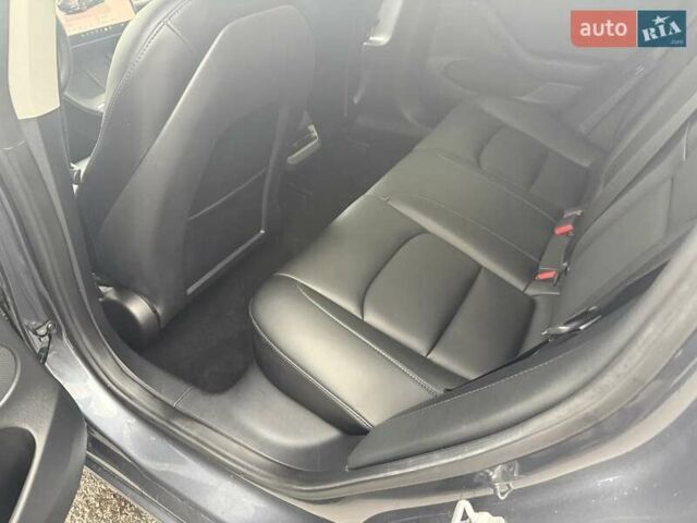 Серый Тесла Модель 3, объемом двигателя 0 л и пробегом 107 тыс. км за 17800 $, фото 10 на Automoto.ua