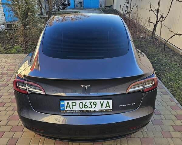 Серый Тесла Модель 3, объемом двигателя 0 л и пробегом 29 тыс. км за 30000 $, фото 29 на Automoto.ua