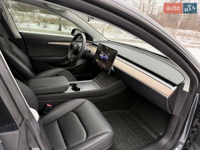 Сірий Тесла Модель 3, об'ємом двигуна 0 л та пробігом 20 тис. км за 20500 $, фото 36 на Automoto.ua