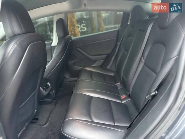 Серый Тесла Модель 3, объемом двигателя 0 л и пробегом 160 тыс. км за 19500 $, фото 22 на Automoto.ua