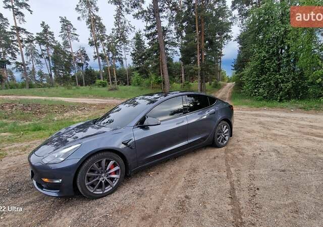 Серый Тесла Модель 3, объемом двигателя 0 л и пробегом 166 тыс. км за 19800 $, фото 8 на Automoto.ua