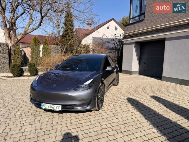 Серый Тесла Модель 3, объемом двигателя 0 л и пробегом 80 тыс. км за 23700 $, фото 1 на Automoto.ua