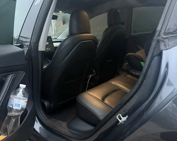 Сірий Тесла Модель 3, об'ємом двигуна 0 л та пробігом 50 тис. км за 24900 $, фото 6 на Automoto.ua