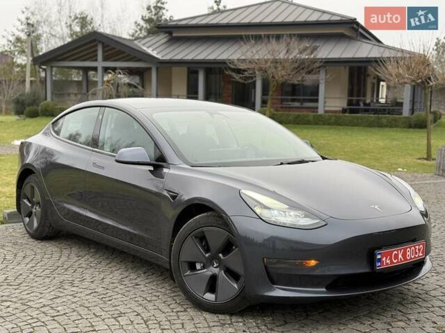 Серый Тесла Модель 3, объемом двигателя 0 л и пробегом 46 тыс. км за 20000 $, фото 31 на Automoto.ua