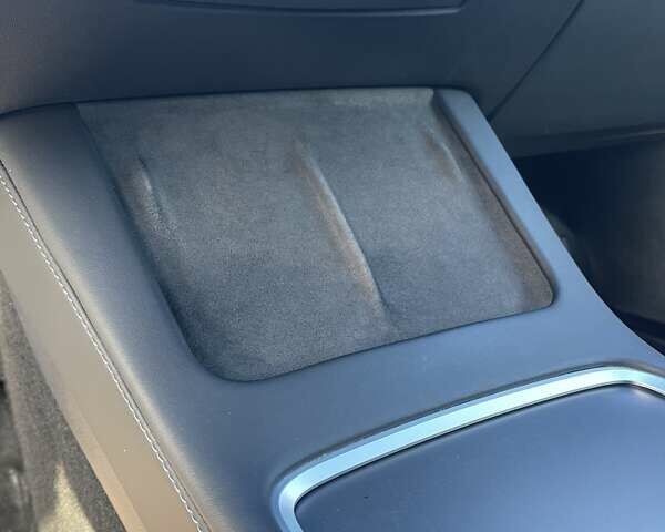 Серый Тесла Модель 3, объемом двигателя 0 л и пробегом 73 тыс. км за 22000 $, фото 35 на Automoto.ua