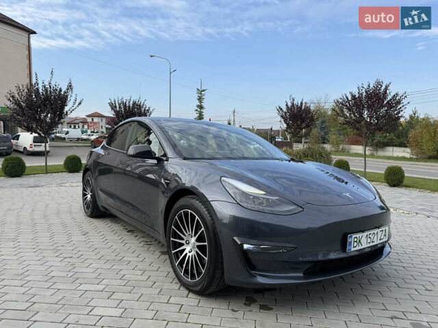 Сірий Тесла Модель 3, об'ємом двигуна 0 л та пробігом 75 тис. км за 19300 $, фото 8 на Automoto.ua