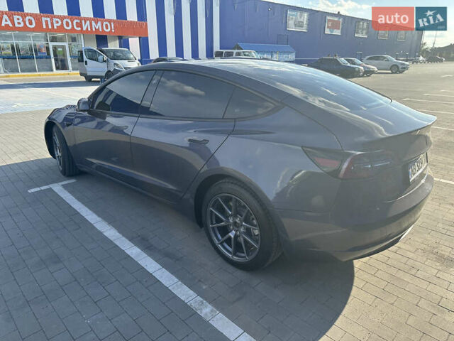 Сірий Тесла Модель 3, об'ємом двигуна 0 л та пробігом 8 тис. км за 21500 $, фото 4 на Automoto.ua