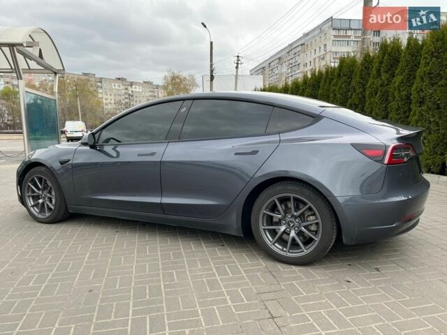 Серый Тесла Модель 3, объемом двигателя 0 л и пробегом 227 тыс. км за 19400 $, фото 6 на Automoto.ua