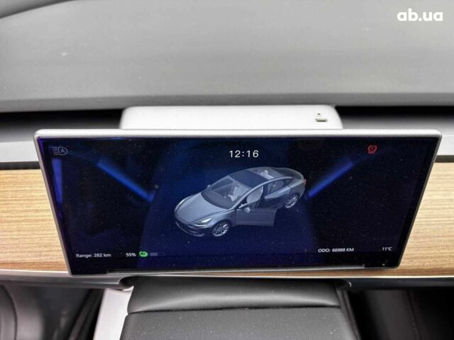 Серый Тесла Модель 3, объемом двигателя 0 л и пробегом 69 тыс. км за 25990 $, фото 20 на Automoto.ua