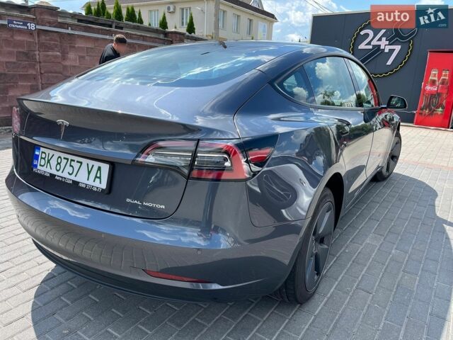 Сірий Тесла Модель 3, об'ємом двигуна 0 л та пробігом 75 тис. км за 23000 $, фото 2 на Automoto.ua