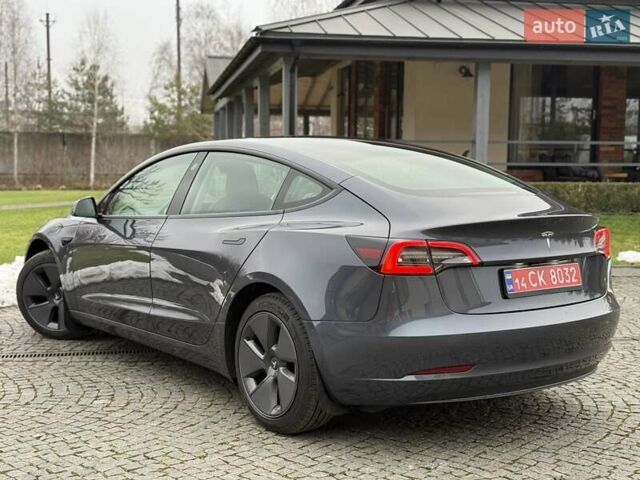 Серый Тесла Модель 3, объемом двигателя 0 л и пробегом 46 тыс. км за 20000 $, фото 35 на Automoto.ua