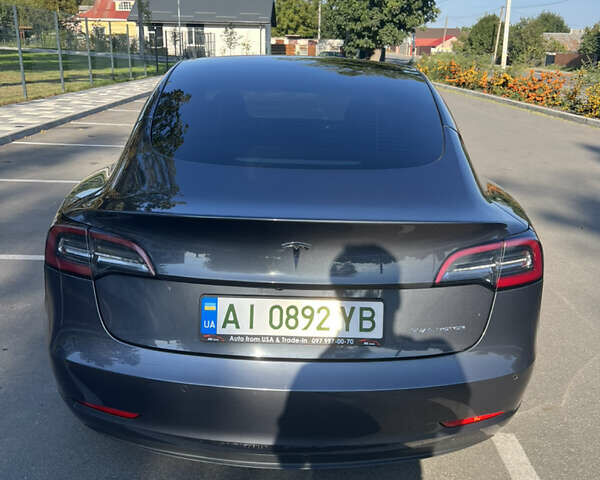 Сірий Тесла Модель 3, об'ємом двигуна 0 л та пробігом 122 тис. км за 25000 $, фото 3 на Automoto.ua