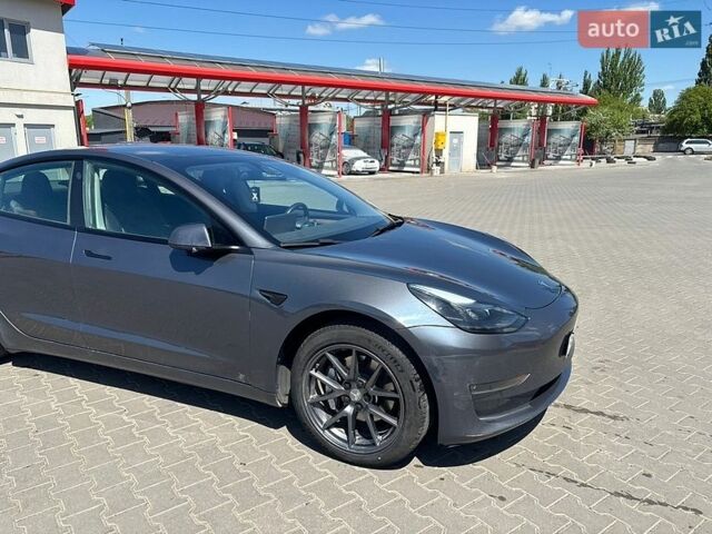 Серый Тесла Модель 3, объемом двигателя 0 л и пробегом 44 тыс. км за 21000 $, фото 38 на Automoto.ua