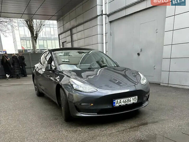 Серый Тесла Модель 3, объемом двигателя 0 л и пробегом 52 тыс. км за 21000 $, фото 5 на Automoto.ua