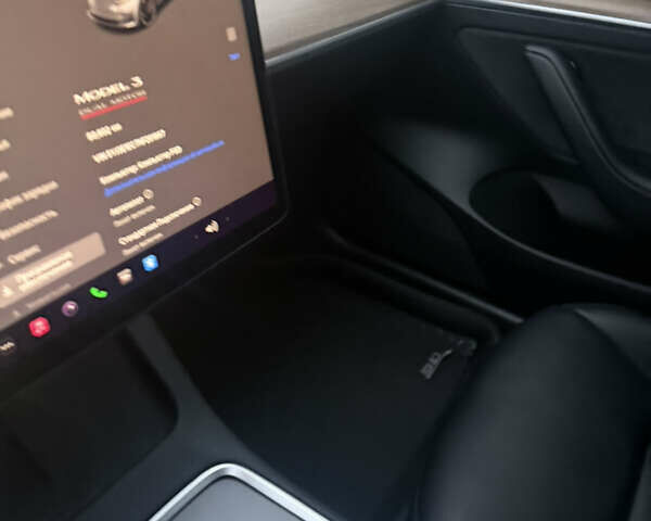Сірий Тесла Модель 3, об'ємом двигуна 0 л та пробігом 50 тис. км за 24900 $, фото 1 на Automoto.ua