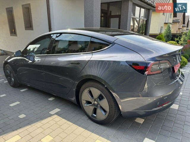 Сірий Тесла Модель 3, об'ємом двигуна 0 л та пробігом 42 тис. км за 22900 $, фото 5 на Automoto.ua