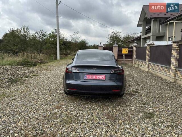 Сірий Тесла Модель 3, об'ємом двигуна 0 л та пробігом 41 тис. км за 24500 $, фото 4 на Automoto.ua