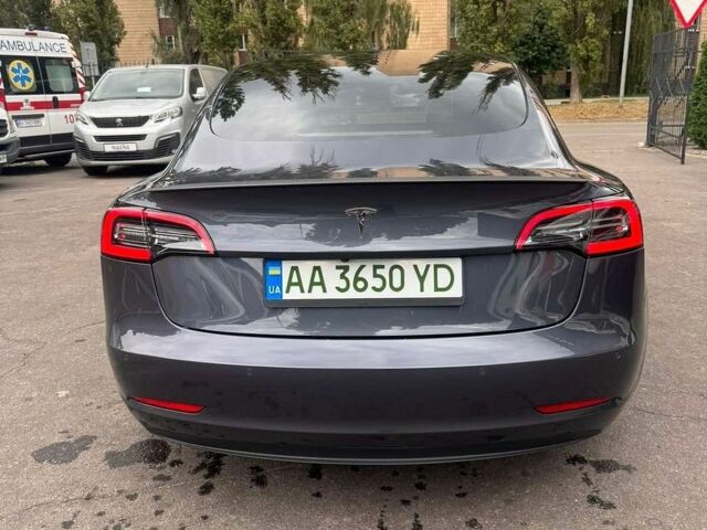 Сірий Тесла Модель 3, об'ємом двигуна 0 л та пробігом 62 тис. км за 19000 $, фото 8 на Automoto.ua