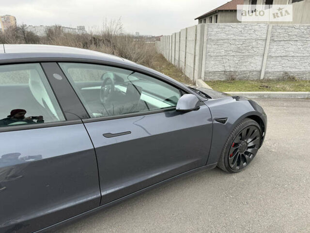 Серый Тесла Модель 3, объемом двигателя 0 л и пробегом 75 тыс. км за 25000 $, фото 4 на Automoto.ua