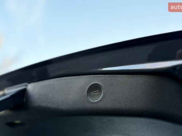 Сірий Тесла Модель 3, об'ємом двигуна 0 л та пробігом 43 тис. км за 19700 $, фото 40 на Automoto.ua