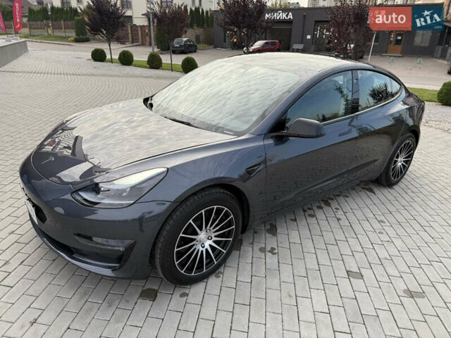 Сірий Тесла Модель 3, об'ємом двигуна 0 л та пробігом 75 тис. км за 19300 $, фото 12 на Automoto.ua