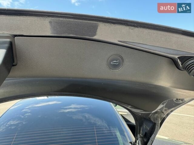 Серый Тесла Модель 3, объемом двигателя 0 л и пробегом 39 тыс. км за 23800 $, фото 11 на Automoto.ua