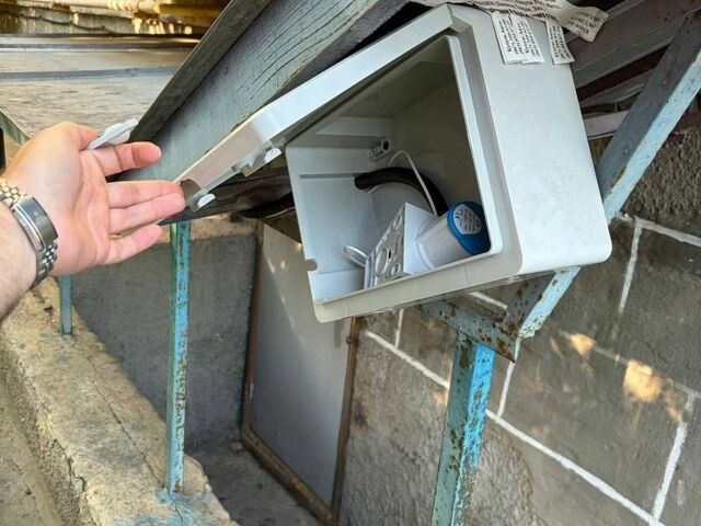 Сірий Тесла Модель 3, об'ємом двигуна 0 л та пробігом 107 тис. км за 23900 $, фото 24 на Automoto.ua