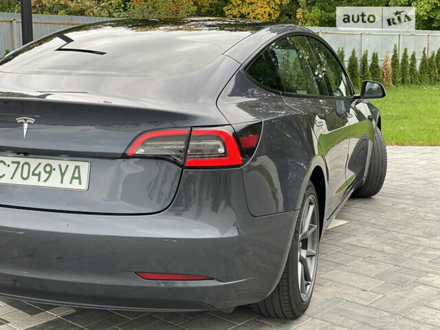 Сірий Тесла Модель 3, об'ємом двигуна 0 л та пробігом 33 тис. км за 23500 $, фото 8 на Automoto.ua