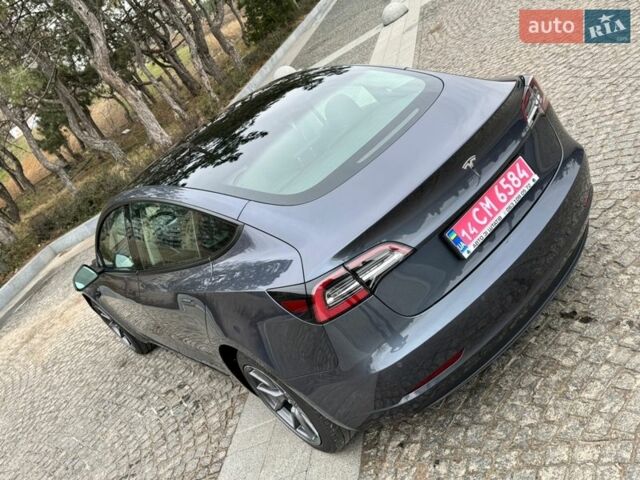 Серый Тесла Модель 3, объемом двигателя 0 л и пробегом 77 тыс. км за 18500 $, фото 23 на Automoto.ua