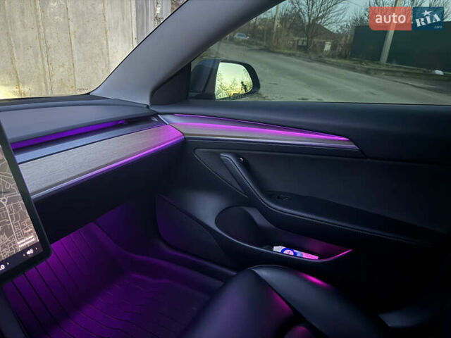 Сірий Тесла Модель 3, об'ємом двигуна 0 л та пробігом 88 тис. км за 19500 $, фото 12 на Automoto.ua