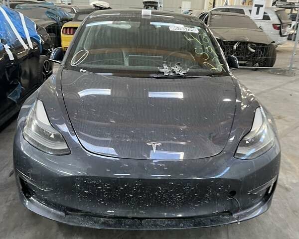 Сірий Тесла Модель 3, об'ємом двигуна 0 л та пробігом 25 тис. км за 18000 $, фото 4 на Automoto.ua