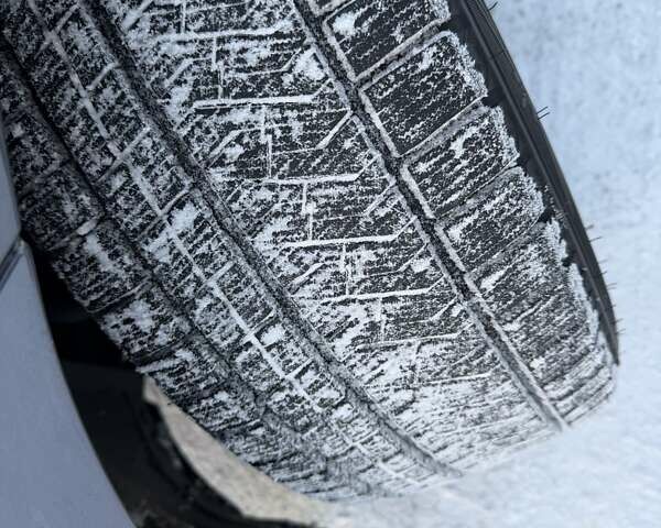 Серый Тесла Модель 3, объемом двигателя 0 л и пробегом 52 тыс. км за 22500 $, фото 24 на Automoto.ua