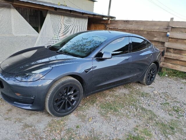 Серый Тесла Модель 3, объемом двигателя 0 л и пробегом 48 тыс. км за 24500 $, фото 12 на Automoto.ua