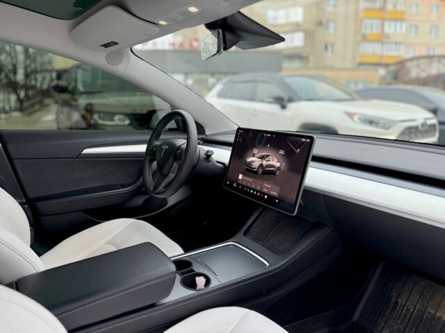 Сірий Тесла Модель 3, об'ємом двигуна 0 л та пробігом 83 тис. км за 22499 $, фото 7 на Automoto.ua